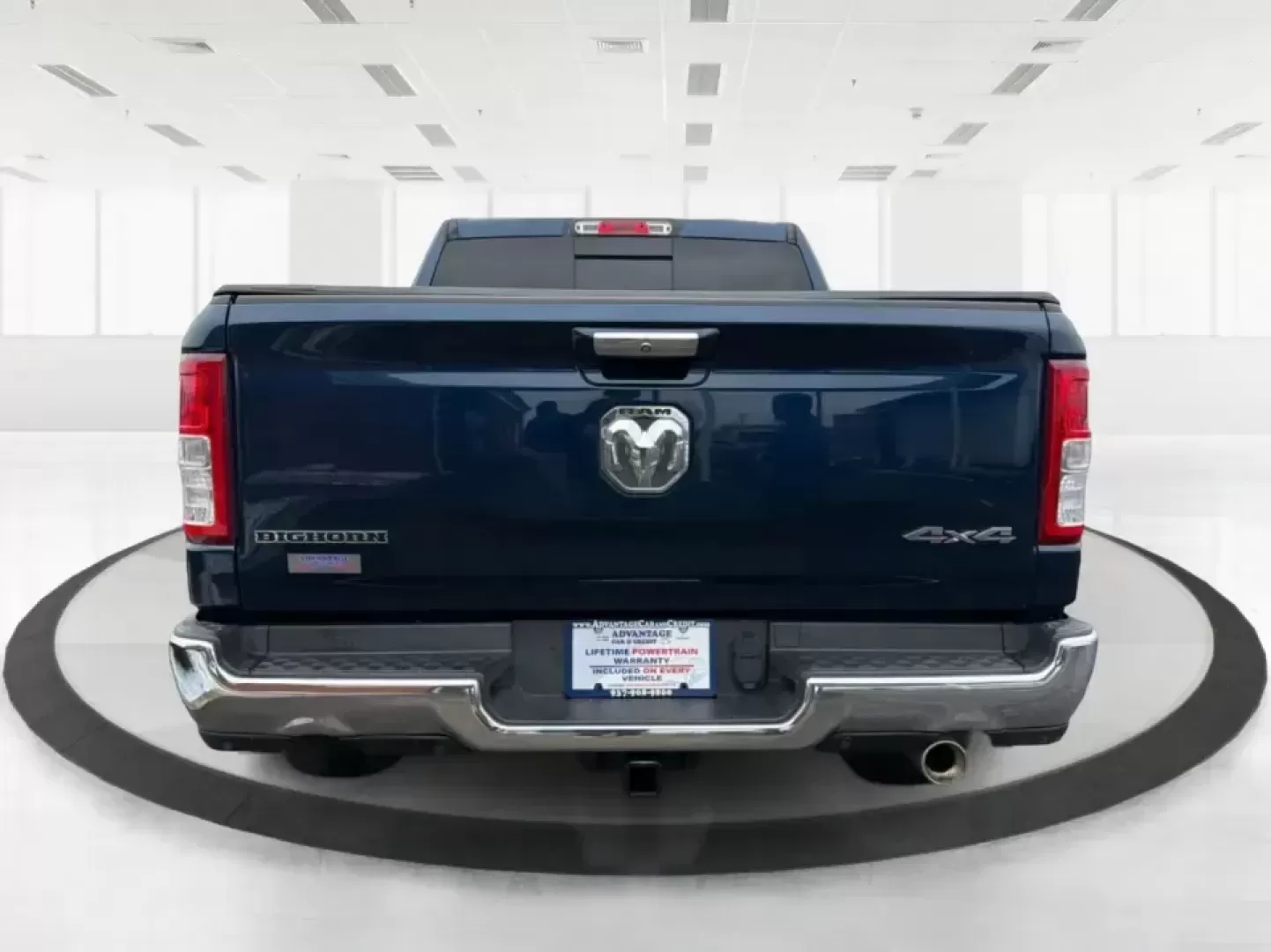 2019 Ram 1500 Big Horn/Lone Star Crew Cab 4x4 5'7 Box (1C6SRFFT9KN) with an 5.7L V8 OHV 16V engine, 8A transmission, located at 880 E. National Road, Vandalia, OH, 45377, (937) 908-9800, 39.891918, -84.183594 - **Unleash Your Adventure with This 2019 Ram 1500 Big Horn/Lone Star Crew Cab in Patriot Blue Pearlcoat!**<br /> <br /> Are you ready to elevate your lifestyle with a truck that can handle both your daily commute and weekend adventures? This 2019 Ram 1500 Big Horn/Lone Star Crew Cab is the perfect co - Photo#3