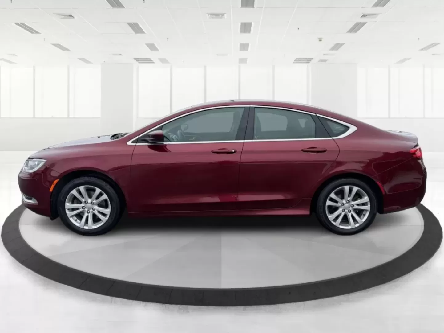 2015 Chrysler 200 Limited (1C3CCCAB7FN) with an Other engine, located at 1099 N County Rd 25A , Troy, OH, 45373, (937) 908-9800, 40.057079, -84.212883 - **Discover the Perfect Blend of Style and Comfort with the 2015 Chrysler 200 at Advantage Car and Credit - Troy!**<br /> <br /> Are you seeking a dependable sedan that can comfortably handle your daily commute while also adapting to weekend adventures? Look no further than this stunning 2015 Chrysle - Photo#5