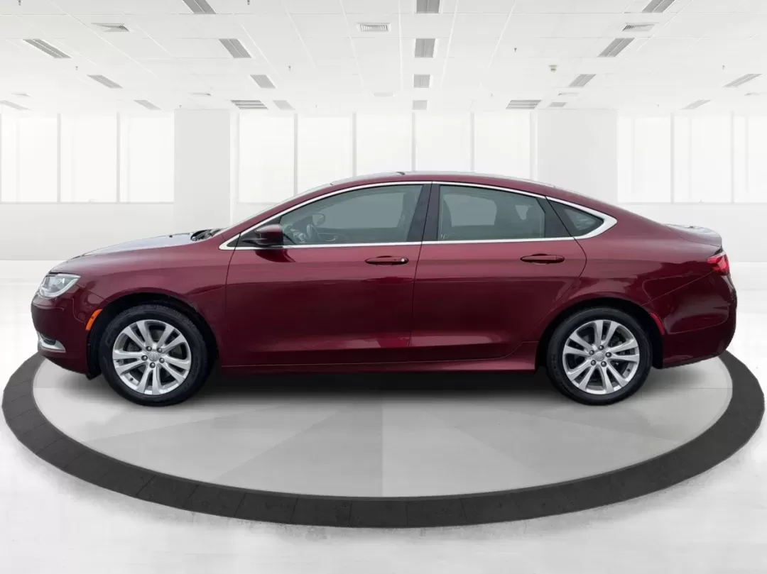 2015 Chrysler 200 Limited (1C3CCCAB7FN) with an Other engine, located at 1099 N County Rd 25A , Troy, OH, 45373, (937) 908-9800, 40.057079, -84.212883 - **Discover the Perfect Blend of Style and Comfort with the 2015 Chrysler 200 at Advantage Car and Credit - Troy!**<br /> <br /> Are you seeking a dependable sedan that can comfortably handle your daily commute while also adapting to weekend adventures? Look no further than this stunning 2015 Chrysle - Photo#5