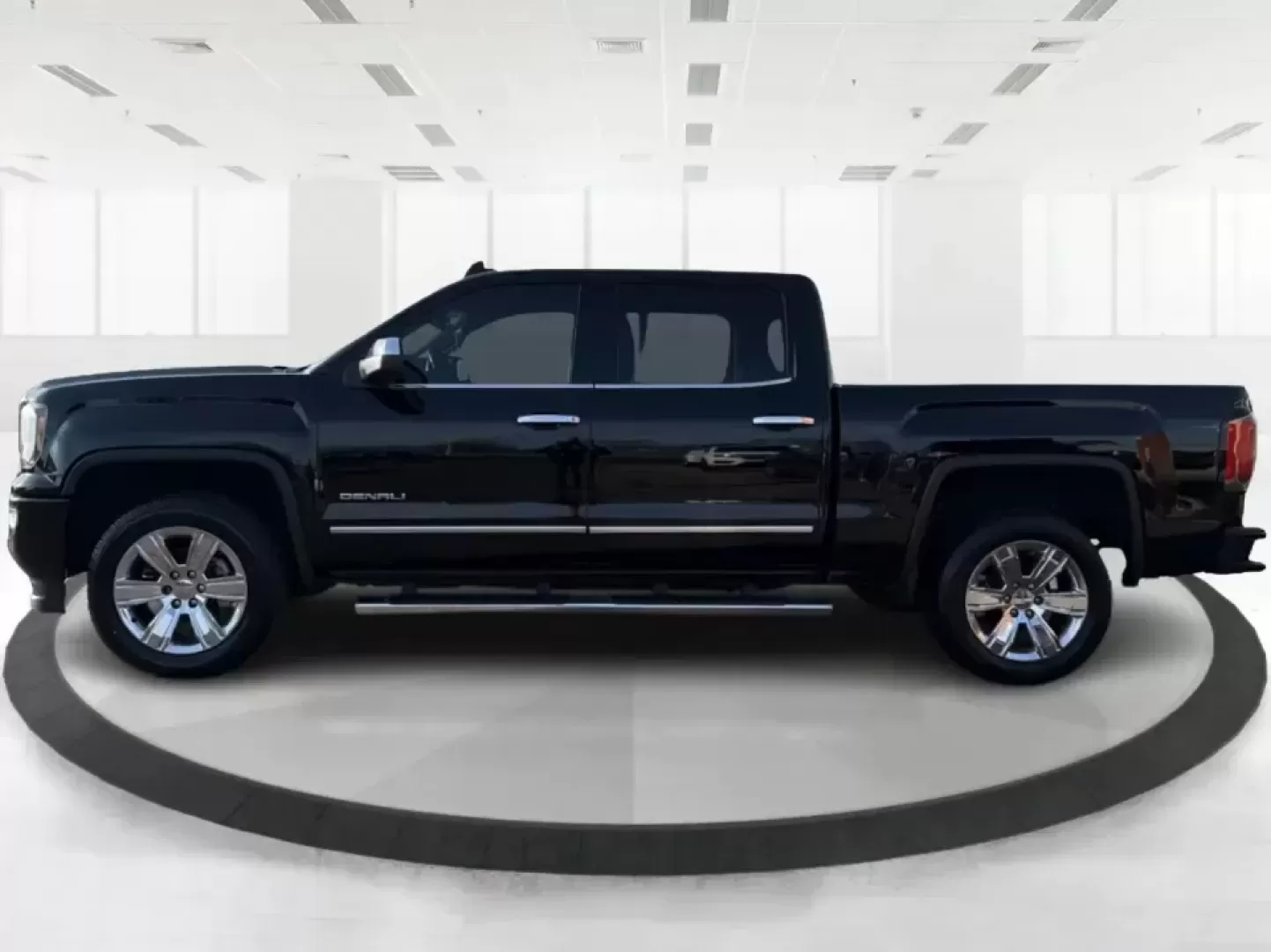 2016 GMC Sierra 1500 Denali (3GTU2PEJ4GG) with an 6.2L V8 OHV 16V engine, 6A transmission, located at 401 Woodman Dr, Riverside, OH, 45431, (937) 908-9800, 39.760899, -84.123421 - **Unleash Your Adventures with the 2016 GMC Sierra 1500 Denali Your Perfect Partner for Every Journey!**<br /> <br /> Are you ready to elevate your lifestyle and embark on new adventures? Whether you're hauling gear for a weekend getaway, navigating your daily commute, or transporting your growing - Photo#5