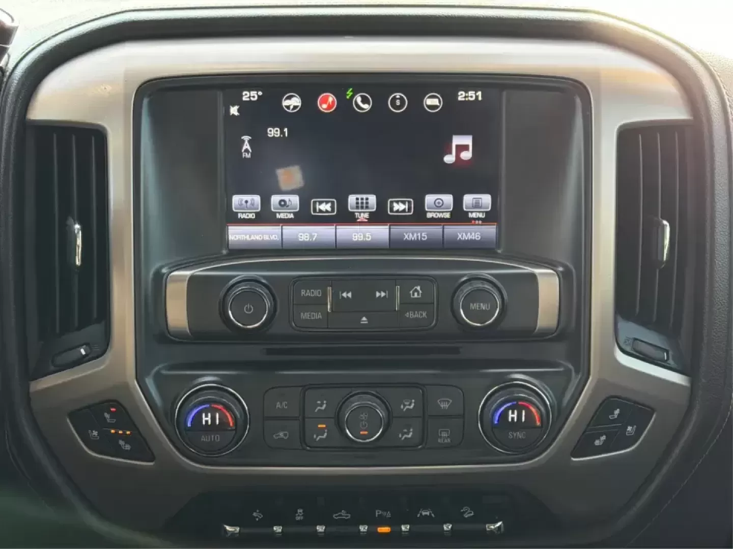 2016 GMC Sierra 1500 Denali (3GTU2PEJ4GG) with an 6.2L V8 OHV 16V engine, 6A transmission, located at 401 Woodman Dr, Riverside, OH, 45431, (937) 908-9800, 39.760899, -84.123421 - **Unleash Your Adventures with the 2016 GMC Sierra 1500 Denali Your Perfect Partner for Every Journey!**<br /> <br /> Are you ready to elevate your lifestyle and embark on new adventures? Whether you're hauling gear for a weekend getaway, navigating your daily commute, or transporting your growing - Photo#12