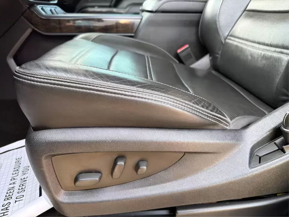 2016 GMC Sierra 1500 Denali (3GTU2PEJ4GG) with an 6.2L V8 OHV 16V engine, 6A transmission, located at 401 Woodman Dr, Riverside, OH, 45431, (937) 908-9800, 39.760899, -84.123421 - **Unleash Your Adventures with the 2016 GMC Sierra 1500 Denali Your Perfect Partner for Every Journey!**<br /> <br /> Are you ready to elevate your lifestyle and embark on new adventures? Whether you're hauling gear for a weekend getaway, navigating your daily commute, or transporting your growing - Photo#17