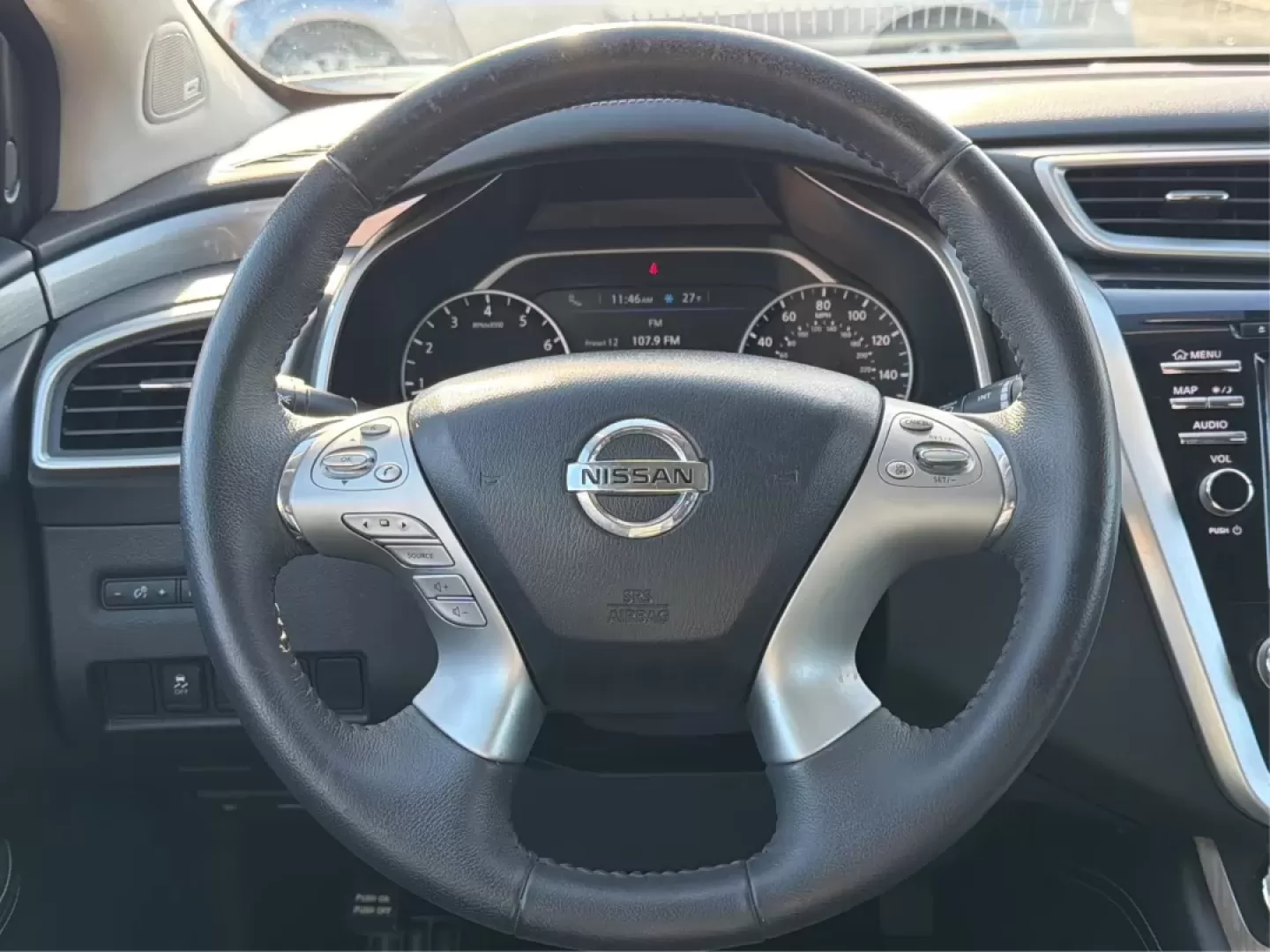 2017 Nissan Murano SL (5N1AZ2MH4HN) with an 3.5L V-6 DOHC engine, located at 8750 N County Rd 25A, Piqua, OH, 45356, (937) 908-9800, 40.164391, -84.232513 - Unleash your adventurous spirit with the 2017 Nissan Murano SL, a stylish and spacious SUV that's perfect for growing families, weekend getaways, or long commutes. Whether you're navigating the busy streets of Piqua, OH, or embarking on a road trip across the Midwest, this vehicle blends comfort, te - Photo#16