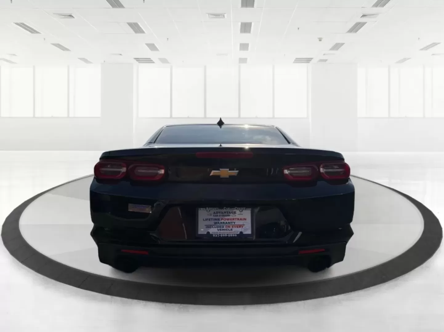 2019 Chevrolet Camaro (1G1FB1RS8K0) with an Other engine, located at 1230 East Main St, Xenia, OH, 45385, (937) 908-9800, 39.688026, -83.910172 - **Unleash Your Inner Adventurer with the 2019 Chevrolet Camaro 1LT at Advantage Car and Credit - Piqua!**<br /> <br /> Are you ready to take your driving experience to the next level? Whether you're seeking the thrill of the open road on weekends or need a stylish and reliable coupe for your daily c - Photo#3