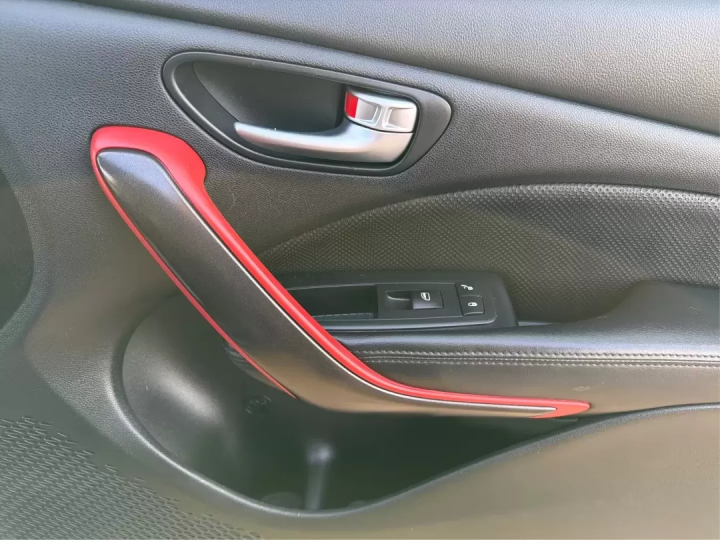 2015 Dodge Dart GT (1C3CDFEB4FD) with an MultiAir 2.4L I-4 variable valve control engine, located at 8750 N County Rd 25A, Piqua, OH, 45356, (937) 908-9800, 40.164391, -84.232513 - Are you in the market for a reliable vehicle that balances style, performance, and practicality? Look no further than the stunning 2015 Dodge Dart GT, available now at Advantage Car and Credit in New Carlisle, OH. This sedan is perfect for anyone seeking a vehicle that can handle daily commutes, fam - Photo#20