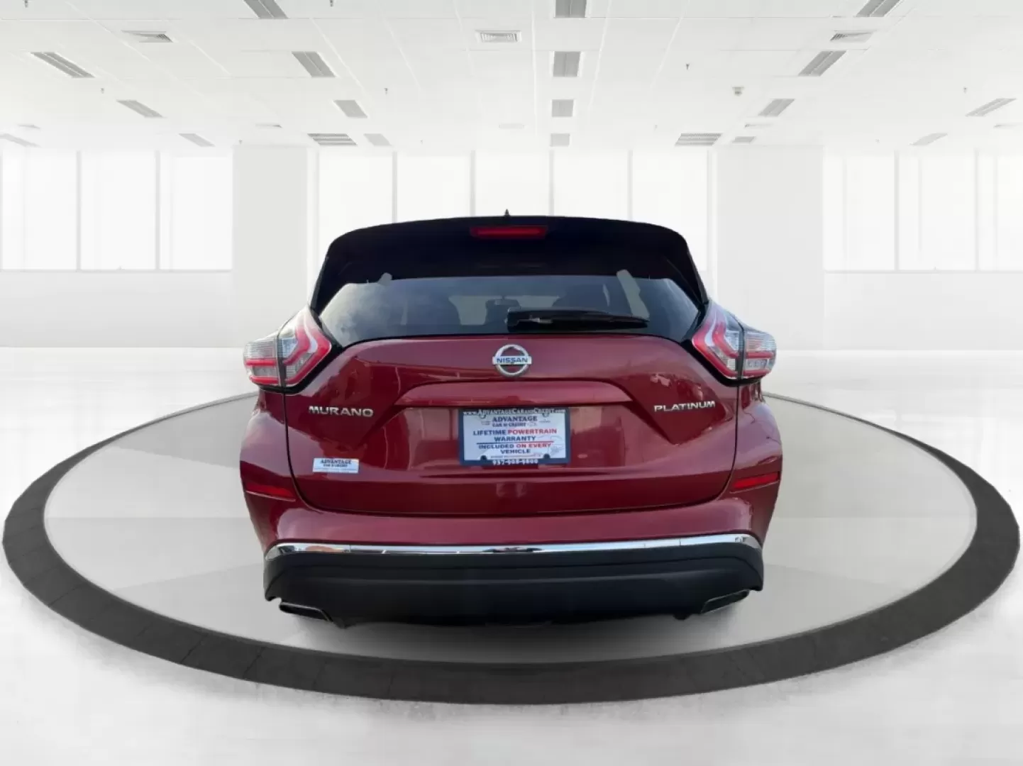 2018 Nissan Murano Platinum (5N1AZ2MGXJN) with an 3.5L V-6 DOHC engine, CVT transmission, located at 880 E. National Road, Vandalia, OH, 45377, (937) 908-9800, 39.891918, -84.183594 - **Adventure Awaits with the 2018 Nissan Murano Platinum at Advantage Car and Credit - Vandalia!**<br /> <br /> Are you ready to elevate your driving experience while enjoying the perfect blend of style, comfort, and reliability? The 2018 Nissan Murano Platinum is not just a vehicle; it's the key to - Photo#3