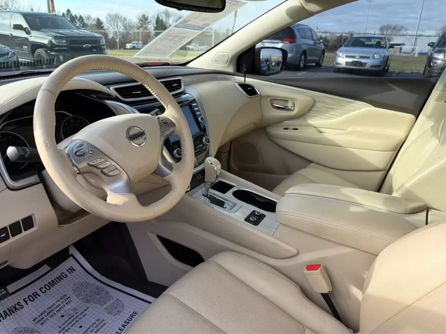 2018 Nissan Murano Platinum (5N1AZ2MGXJN) with an 3.5L V-6 DOHC engine, CVT transmission, located at 880 E. National Road, Vandalia, OH, 45377, (937) 908-9800, 39.891918, -84.183594 - **Adventure Awaits with the 2018 Nissan Murano Platinum at Advantage Car and Credit - Vandalia!**<br /> <br /> Are you ready to elevate your driving experience while enjoying the perfect blend of style, comfort, and reliability? The 2018 Nissan Murano Platinum is not just a vehicle; it's the key to - Photo#9