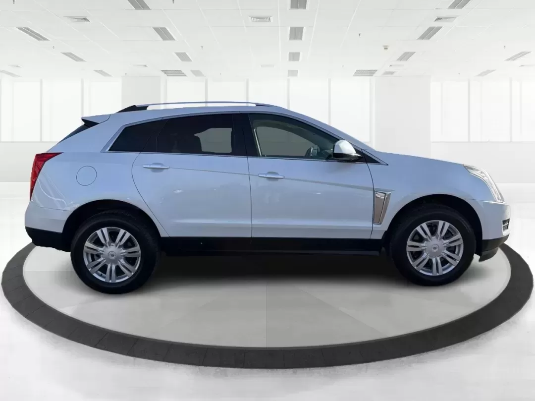 2016 Cadillac SRX Luxury Collection (3GYFNBE37GS) with an 3.6L V-6 gasoline direct injection engine, located at 8750 N County Rd 25A, Piqua, OH, 45356, (937) 908-9800, 40.164391, -84.232513 - **Elevate Your Journey: Own the 2016 Cadillac SRX Luxury Collection SUV Today!**<br /> <br /> Are you in search of a sophisticated vehicle that embraces both practicality and luxury? Look no further than this stunning 2016 Cadillac SRX Luxury Collection SUV, available now at Advantage Car and Credit - Photo#1