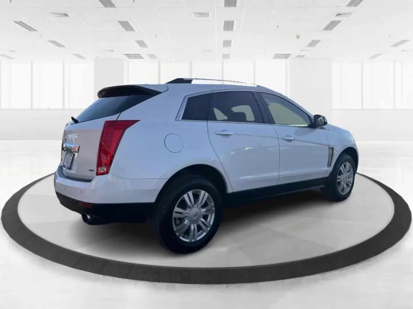 2016 Cadillac SRX Luxury Collection (3GYFNBE37GS) with an 3.6L V-6 gasoline direct injection engine, located at 8750 N County Rd 25A, Piqua, OH, 45356, (937) 908-9800, 40.164391, -84.232513 - **Elevate Your Journey: Own the 2016 Cadillac SRX Luxury Collection SUV Today!**<br /> <br /> Are you in search of a sophisticated vehicle that embraces both practicality and luxury? Look no further than this stunning 2016 Cadillac SRX Luxury Collection SUV, available now at Advantage Car and Credit - Photo#2