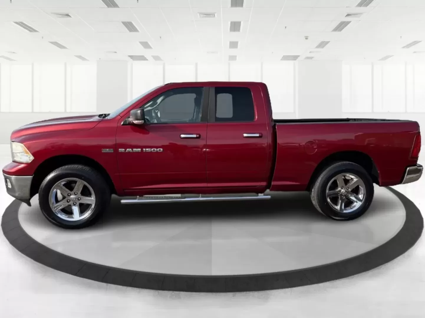 2011 Ram Ram 1500 SLT (1D7RV1GT7BS) with an HEMI 5.7L V-8 variable valve control engine, 5-Speed Automatic transmission, located at 8750 N County Rd 25A, Piqua, OH, 45356, (937) 908-9800, 40.164391, -84.232513 - **Unleash Adventure with the 2011 Ram 1500 SLT at Advantage Car and Credit - Piqua!**<br /> <br /> Are you ready to elevate your driving experience? Whether you're navigating busy city streets, embarking on weekend adventures, or tackling home improvement projects, the 2011 Ram 1500 SLT is the truck - Photo#5