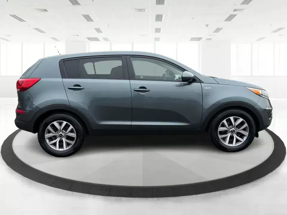 2015 Kia Sportage LX AWD (KNDPBCAC6F7) with an 2.4L V6 DOHC 24V engine, 6-Speed Automatic transmission, located at 4508 South Dixie Dr, Moraine, OH, 45439, (937) 908-9800, 39.689976, -84.218452 - Ready for weekend getaways to Caesar Creek, snowy school runs, or a daily commute down I75 and SR725? This **2015 Kia Sportage LX AWD** is the kind of practical crossover that fits real life in Moraine-easy to park, comfortable for five, and confident when the weather turns. Finished in **Mineral Si - Photo#1