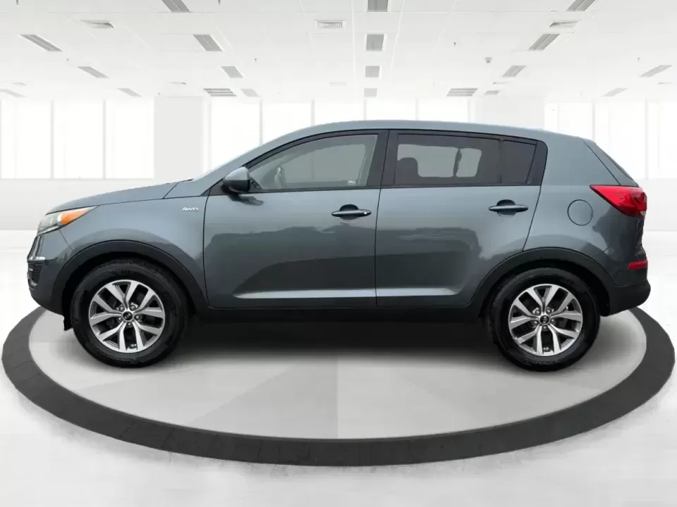 2015 Kia Sportage LX AWD (KNDPBCAC6F7) with an 2.4L V6 DOHC 24V engine, 6-Speed Automatic transmission, located at 4508 South Dixie Dr, Moraine, OH, 45439, (937) 908-9800, 39.689976, -84.218452 - Ready for weekend getaways to Caesar Creek, snowy school runs, or a daily commute down I75 and SR725? This **2015 Kia Sportage LX AWD** is the kind of practical crossover that fits real life in Moraine-easy to park, comfortable for five, and confident when the weather turns. Finished in **Mineral Si - Photo#5