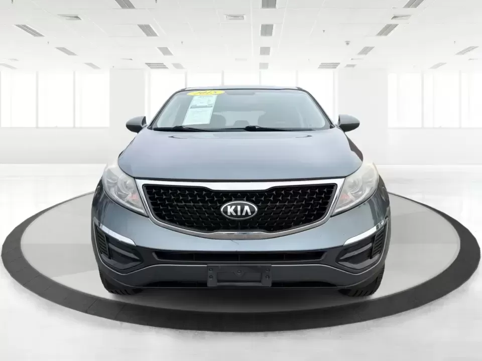 2015 Kia Sportage LX AWD (KNDPBCAC6F7) with an 2.4L V6 DOHC 24V engine, 6-Speed Automatic transmission, located at 4508 South Dixie Dr, Moraine, OH, 45439, (937) 908-9800, 39.689976, -84.218452 - Ready for weekend getaways to Caesar Creek, snowy school runs, or a daily commute down I75 and SR725? This **2015 Kia Sportage LX AWD** is the kind of practical crossover that fits real life in Moraine-easy to park, comfortable for five, and confident when the weather turns. Finished in **Mineral Si - Photo#7