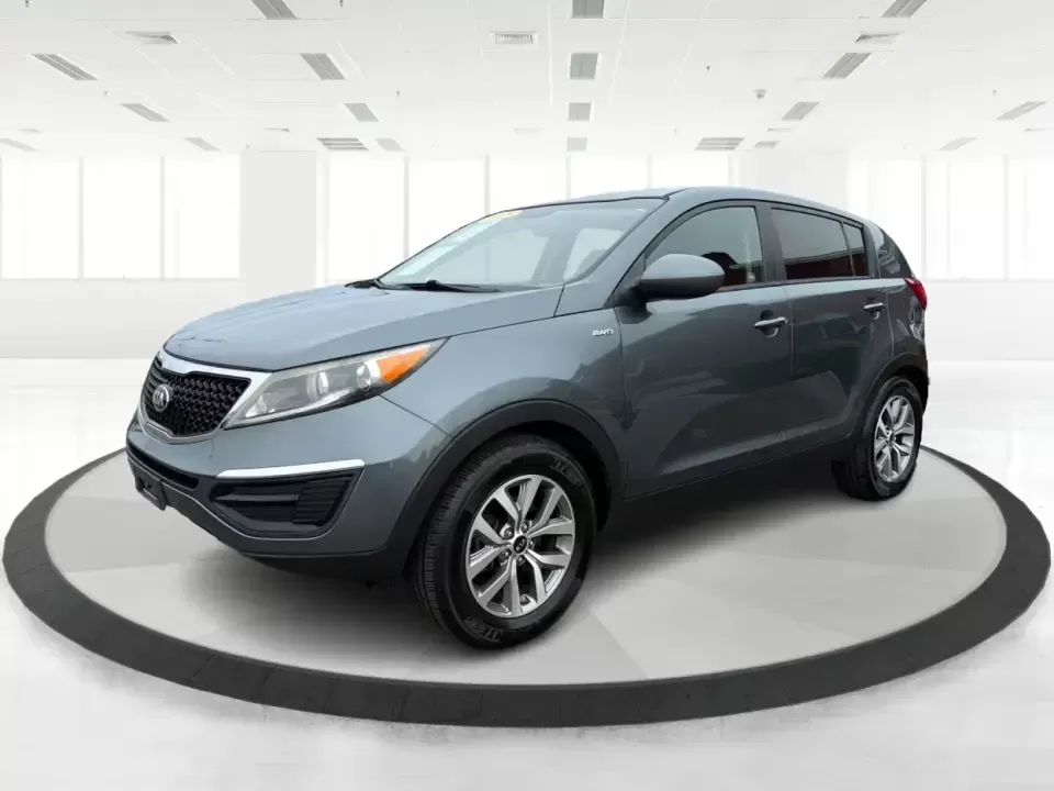 2015 Kia Sportage LX AWD (KNDPBCAC6F7) with an 2.4L V6 DOHC 24V engine, 6-Speed Automatic transmission, located at 4508 South Dixie Dr, Moraine, OH, 45439, (937) 908-9800, 39.689976, -84.218452 - Ready for weekend getaways to Caesar Creek, snowy school runs, or a daily commute down I75 and SR725? This **2015 Kia Sportage LX AWD** is the kind of practical crossover that fits real life in Moraine-easy to park, comfortable for five, and confident when the weather turns. Finished in **Mineral Si - Photo#8
