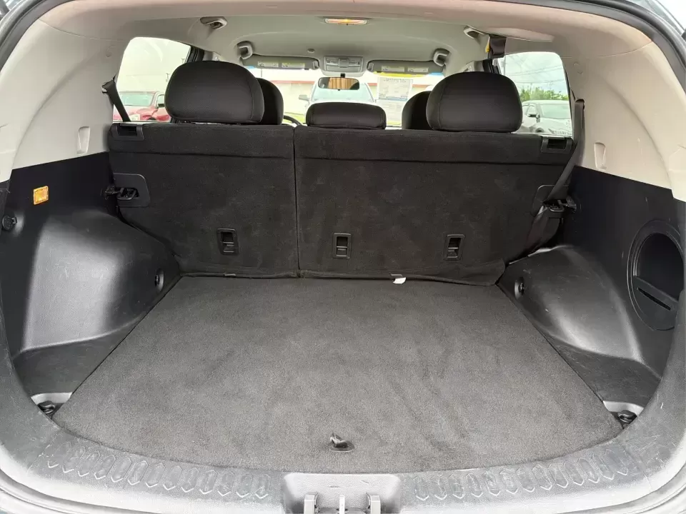 2015 Kia Sportage LX AWD (KNDPBCAC6F7) with an 2.4L V6 DOHC 24V engine, 6-Speed Automatic transmission, located at 4508 South Dixie Dr, Moraine, OH, 45439, (937) 908-9800, 39.689976, -84.218452 - Ready for weekend getaways to Caesar Creek, snowy school runs, or a daily commute down I75 and SR725? This **2015 Kia Sportage LX AWD** is the kind of practical crossover that fits real life in Moraine-easy to park, comfortable for five, and confident when the weather turns. Finished in **Mineral Si - Photo#12