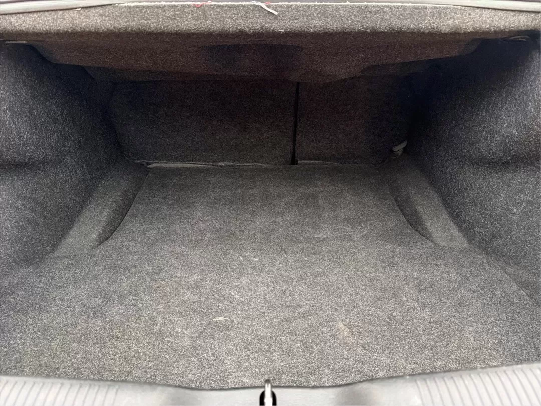 2015 Dodge Charger SE (2C3CDXBG3FH) with an 3.6L V-6 DOHC engine, located at 8750 N County Rd 25A, Piqua, OH, 45356, (937) 908-9800, 40.164391, -84.232513 - Experience the thrill of the open road with the 2015 Dodge Charger SE, a powerful sedan that perfectly balances performance and comfort. This vehicle is an ideal choice for those looking to elevate their daily commute or make unforgettable road trips. Whether you're navigating through the charming s - Photo#12