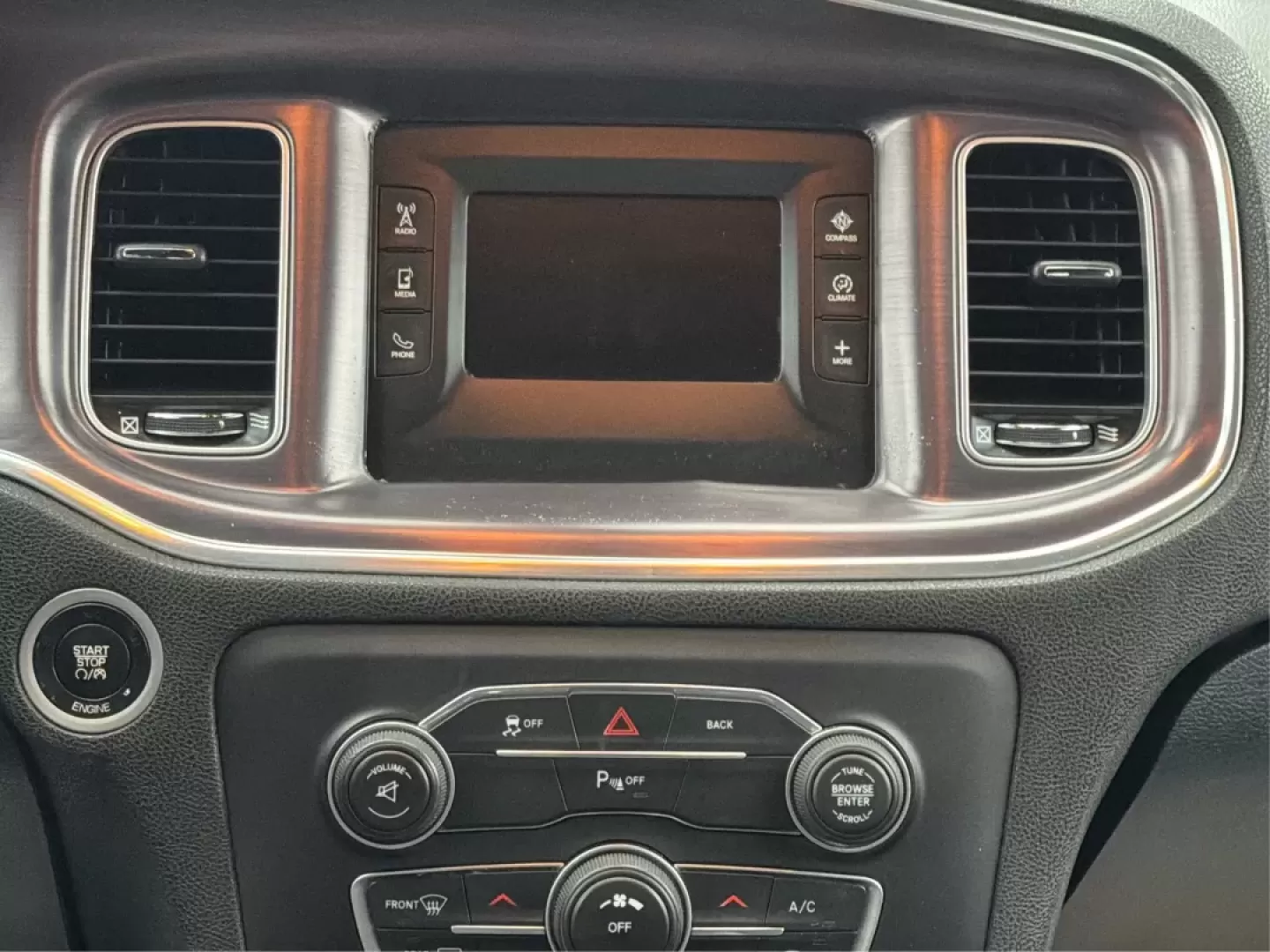 2015 Dodge Charger (2C3CDXBG3FH) with an 3.6L V-6 DOHC engine, located at 1099 N County Rd 25A , Troy, OH, 45373, (937) 908-9800, 40.057079, -84.212883 - Experience the thrill of the open road with the 2015 Dodge Charger SE, a powerful sedan that perfectly balances performance and comfort. This vehicle is an ideal choice for those looking to elevate their daily commute or make unforgettable road trips. Whether you're navigating through the charming s - Photo#13