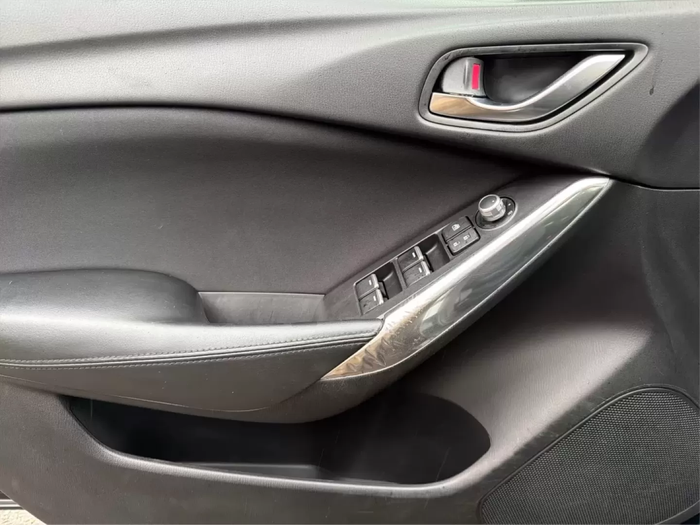 2016 Mazda Mazda6 i Sport (JM1GJ1U57G1) with an SKYACTIV-G 2.5L I-4 gasoline direct injection engine, located at 401 Woodman Dr, Riverside, OH, 45431, (937) 908-9800, 39.760899, -84.123421 - **Drive Your Ambitions with the 2016 Mazda6 i Sport: A Perfect Blend of Style and Comfort**<br /> <br /> Are you looking for a sophisticated sedan that makes your daily commute feel like a joyride? The 2016 Mazda6 i Sport is the ideal choice for budget-conscious buyers who appreciate style, comfort, - Photo#17