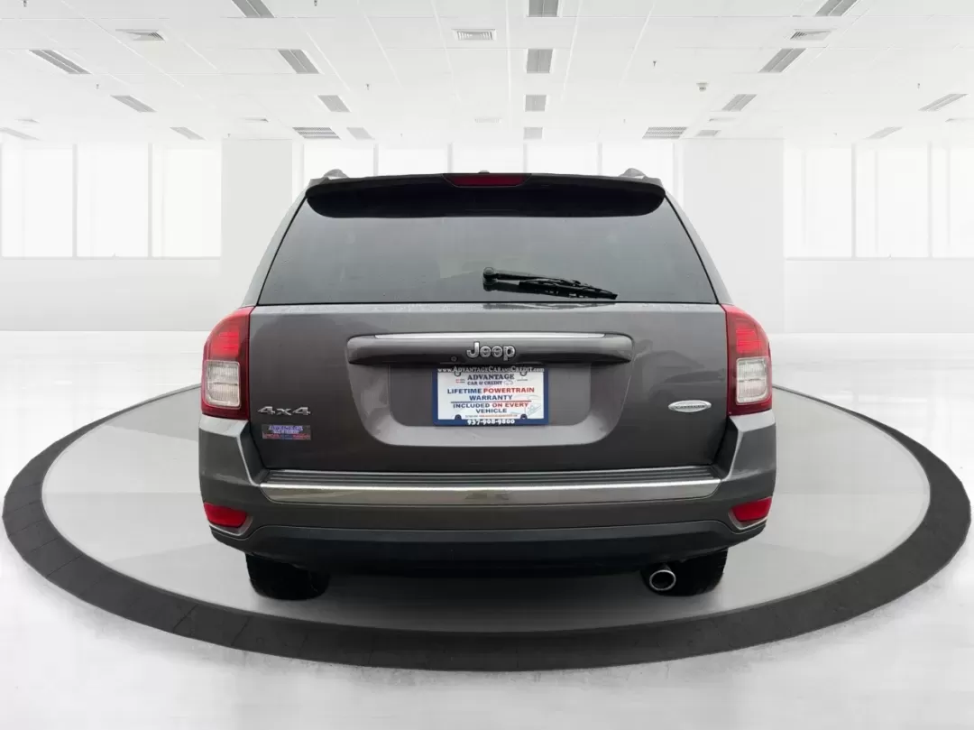 2017 Jeep Compass High Altitude 4x4 (1C4NJDEBXHD) with an 2.4L I-4 DOHC engine, located at 4508 South Dixie Dr, Moraine, OH, 45439, (937) 908-9800, 39.689976, -84.218452 - **Adventure Awaits with the 2017 Jeep Compass High Altitude 4x4!**<br /> <br /> If you're dreaming of weekend getaways, outdoor excursions, or simply need a reliable vehicle for your daily commute, the 2017 Jeep Compass High Altitude 4x4 is your ticket to adventure. Here at Advantage Car and Credit - Photo#3