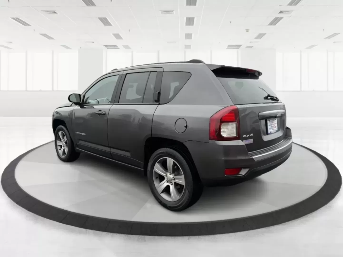 2017 Jeep Compass High Altitude 4x4 (1C4NJDEBXHD) with an 2.4L I-4 DOHC engine, 6A transmission, located at 401 Woodman Dr, Riverside, OH, 45431, (937) 908-9800, 39.760899, -84.123421 - **Adventure Awaits with the 2017 Jeep Compass High Altitude 4x4!**<br /> <br /> If you're dreaming of weekend getaways, outdoor excursions, or simply need a reliable vehicle for your daily commute, the 2017 Jeep Compass High Altitude 4x4 is your ticket to adventure. Here at Advantage Car and Credit - Photo#4