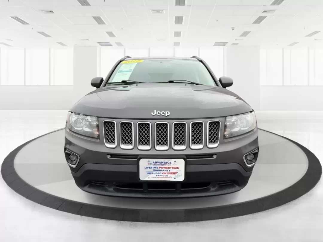 2017 Jeep Compass High Altitude 4x4 (1C4NJDEBXHD) with an 2.4L I-4 DOHC engine, located at 4508 South Dixie Dr, Moraine, OH, 45439, (937) 908-9800, 39.689976, -84.218452 - **Adventure Awaits with the 2017 Jeep Compass High Altitude 4x4!**<br /> <br /> If you're dreaming of weekend getaways, outdoor excursions, or simply need a reliable vehicle for your daily commute, the 2017 Jeep Compass High Altitude 4x4 is your ticket to adventure. Here at Advantage Car and Credit - Photo#7