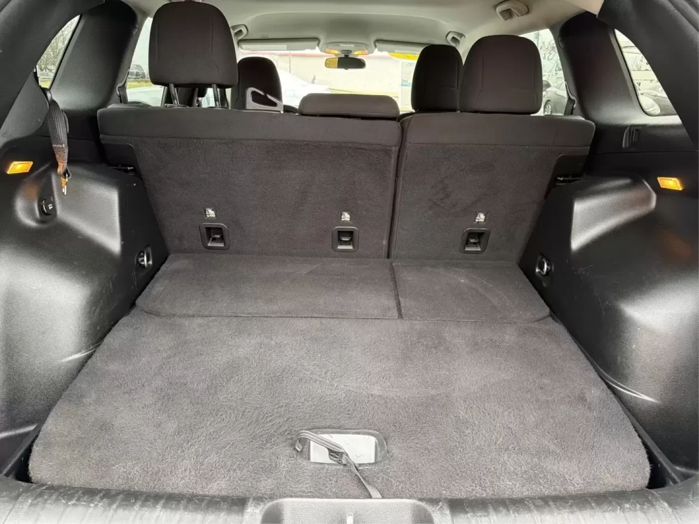 2019 Jeep Cherokee Latitude 4x4 (1C4PJMCB5KD) with an Other engine, located at 4508 South Dixie Dr, Moraine, OH, 45439, (937) 908-9800, 39.689976, -84.218452 - Are you in search of the perfect vehicle to enhance your adventurous lifestyle? Look no further! Advantage Car and Credit in Moraine, OH, presents the ideal ride for those who love exploration and family time alike: the 2019 Jeep Cherokee Latitude 4x4. With its robust capability and family-friendly - Photo#11