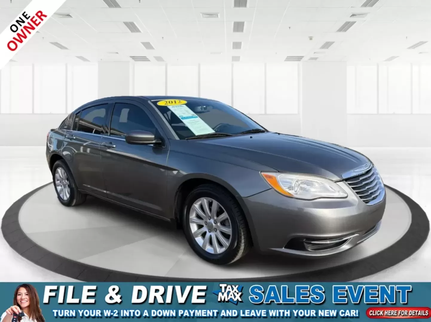 2012 Chrysler 200 Touring (1C3CCBBG2CN) with an 3.6L V6 DOHC 24V FFV engine, 6-Speed Automatic transmission, located at 880 E. National Road, Vandalia, OH, 45377, (937) 908-9800, 39.891918, -84.183594 - Discover the perfect blend of style, comfort, and affordability with the 2012 Chrysler 200 Touring sedan, available now at Advantage Car and Credit in Vandalia, OH. This vehicle is ideal for budget-conscious buyers seeking a reliable ride for daily commutes or weekend adventures. With its sleek Tung - Photo#0