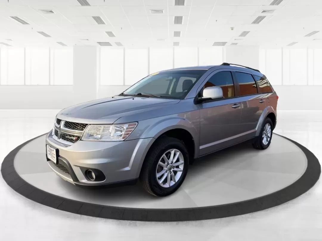 2017 Dodge Journey SXT AWD (3C4PDDBGXHT) with an Pentastar 3.6L V-6 DOHC engine, located at 880 E. National Road, Vandalia, OH, 45377, (937) 908-9800, 39.891918, -84.183594 - Are you ready to elevate your family adventures or tackle your daily commutes with style and confidence? Look no further than this exceptional **2017 Dodge Journey SXT AWD**. Perfectly suited for growing families or those who crave weekend getaways, this SUV combines versatility, comfort, and perfor - Photo#8