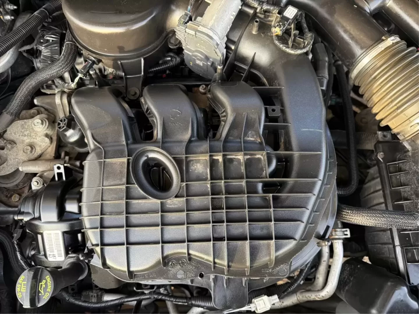 2017 Dodge Journey SXT AWD (3C4PDDBGXHT) with an Pentastar 3.6L V-6 DOHC engine, 6A transmission, located at 880 E. National Road, Vandalia, OH, 45377, (937) 908-9800, 39.891918, -84.183594 - Are you ready to elevate your family adventures or tackle your daily commutes with style and confidence? Look no further than this exceptional **2017 Dodge Journey SXT AWD**. Perfectly suited for growing families or those who crave weekend getaways, this SUV combines versatility, comfort, and perfor - Photo#11