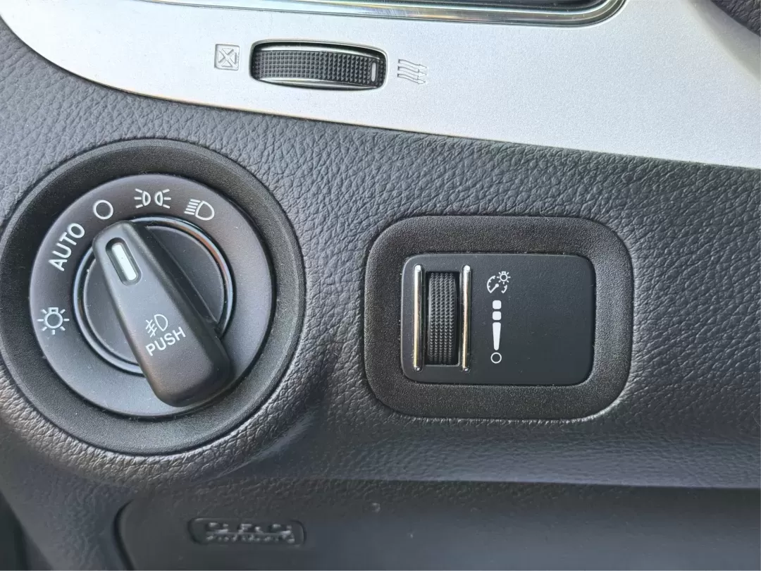 2017 Dodge Journey SXT AWD (3C4PDDBGXHT) with an Pentastar 3.6L V-6 DOHC engine, located at 880 E. National Road, Vandalia, OH, 45377, (937) 908-9800, 39.891918, -84.183594 - Are you ready to elevate your family adventures or tackle your daily commutes with style and confidence? Look no further than this exceptional **2017 Dodge Journey SXT AWD**. Perfectly suited for growing families or those who crave weekend getaways, this SUV combines versatility, comfort, and perfor - Photo#17