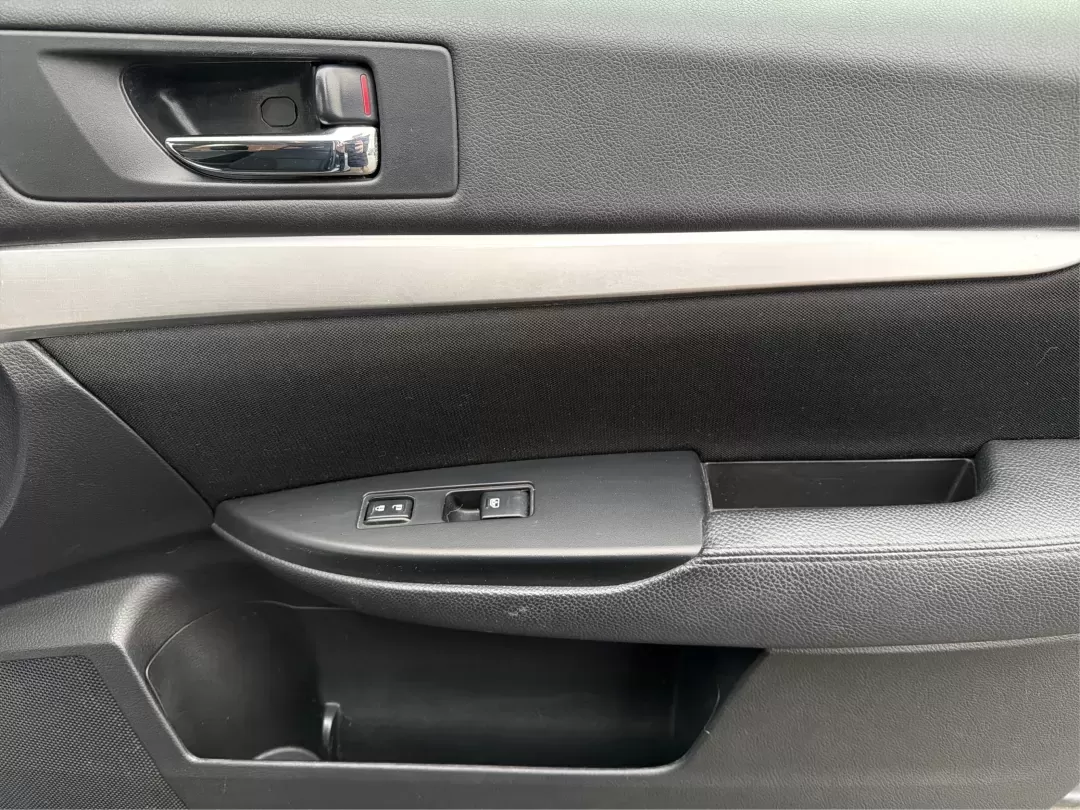 2014 Subaru Outback 2.5i (4S4BRCAC5E3) with an 2.5L H-4 DOHC engine, located at 1230 East Main St, Xenia, OH, 45385, (937) 908-9800, 39.688026, -83.910172 - **Adventure Awaits with the 2014 Subaru Outback 2.5i at Advantage Car and Credit - Xenia!**<br /> <br /> Are you ready to elevate your lifestyle with a vehicle designed for both comfort and adventure? The 2014 Subaru Outback 2.5i is your perfect companion for weekend getaways, family road trips, or - Photo#18