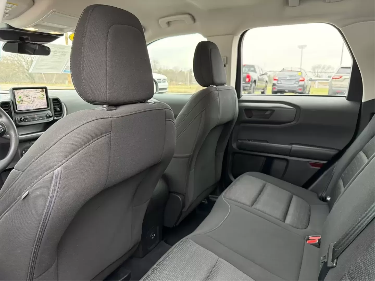 2021 Ford Bronco Sport Base (3FMCR9A63MR) with an 1.5L L3 engine, 8A transmission, located at 1230 East Main St, Xenia, OH, 45385, (937) 908-9800, 39.688026, -83.910172 - Experience adventure like never before with the rugged 2021 Ford Bronco Sport Base, now available at Advantage Car and Credit in Xenia, OH! Perfect for outdoor enthusiasts and weekend warriors, this versatile SUV is designed to handle both urban streets and off-road trails. With stylish elegance and - Photo#10