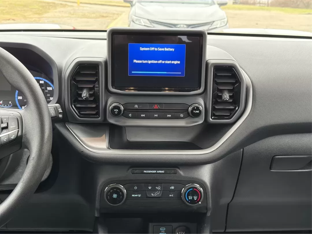 2021 Ford Bronco Sport Base (3FMCR9A63MR) with an Other engine, located at 1230 East Main St, Xenia, OH, 45385, (937) 908-9800, 39.688026, -83.910172 - Experience adventure like never before with the rugged 2021 Ford Bronco Sport Base, now available at Advantage Car and Credit in Xenia, OH! Perfect for outdoor enthusiasts and weekend warriors, this versatile SUV is designed to handle both urban streets and off-road trails. With stylish elegance and - Photo#6