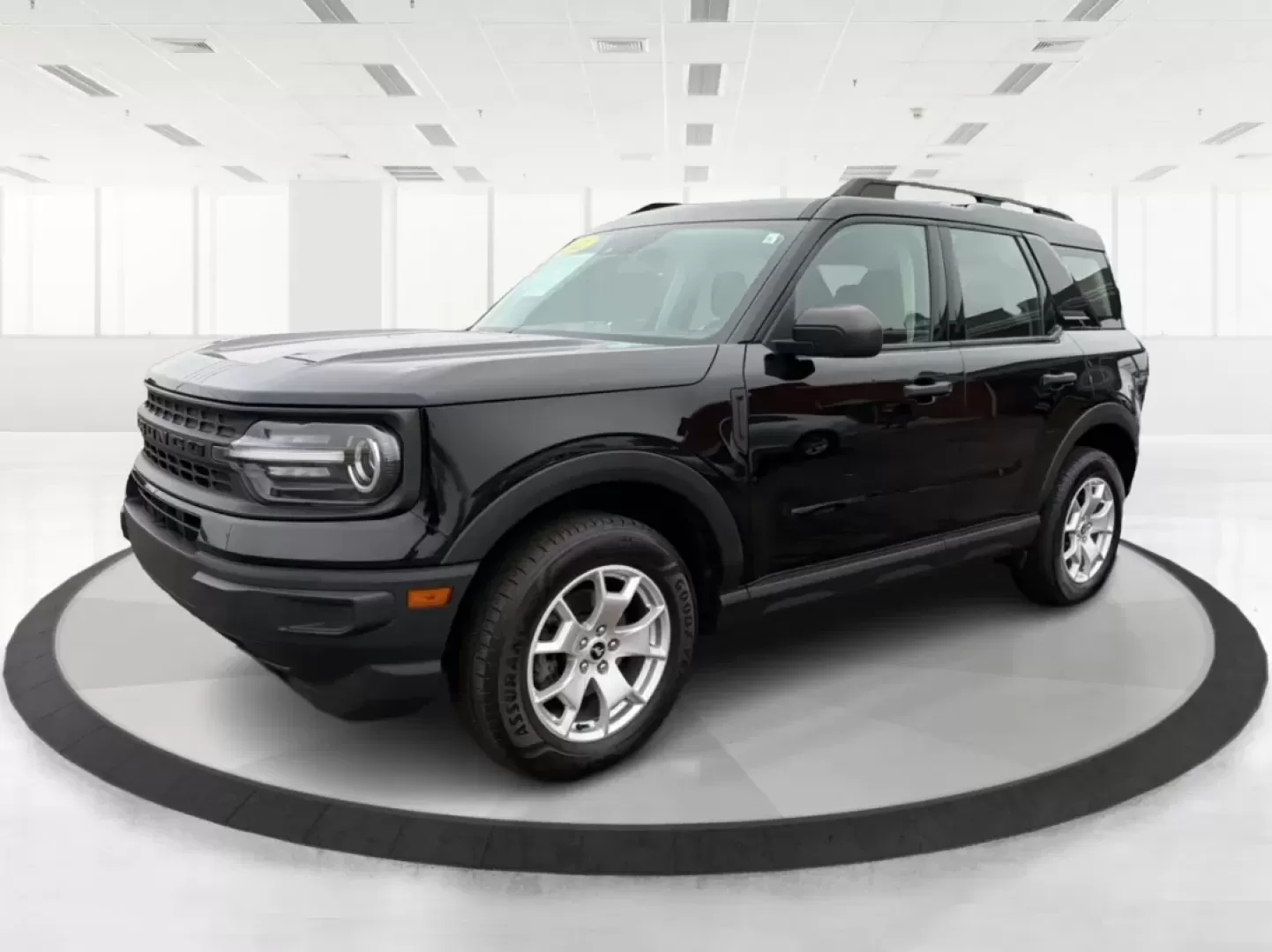 2021 Ford Bronco Sport Base (3FMCR9A63MR) with an 1.5L L3 engine, 8A transmission, located at 1230 East Main St, Xenia, OH, 45385, (937) 908-9800, 39.688026, -83.910172 - Experience adventure like never before with the rugged 2021 Ford Bronco Sport Base, now available at Advantage Car and Credit in Xenia, OH! Perfect for outdoor enthusiasts and weekend warriors, this versatile SUV is designed to handle both urban streets and off-road trails. With stylish elegance and - Photo#8