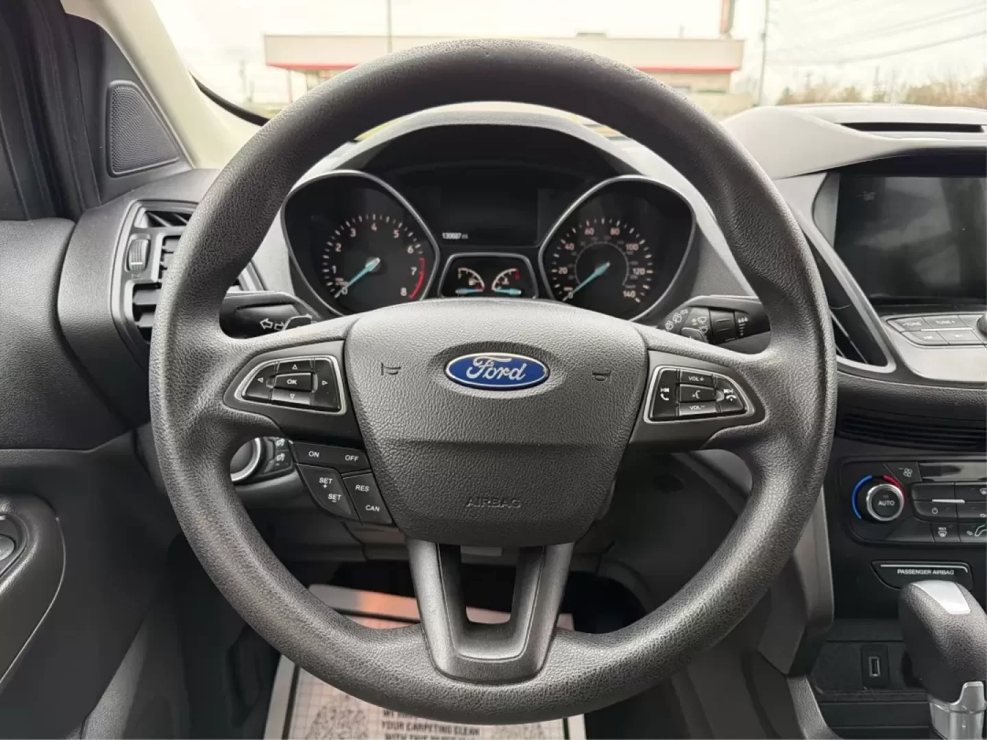 2017 Ford Escape SE (1FMCU0GDXHU) with an 1.5L L4 DOHC 16V engine, 6A transmission, located at 1184 Kauffman Ave, Fairborn, OH, 45324, (937) 908-9800, 39.807072, -84.030914 - ### Discover Your Next Adventure with the 2017 Ford Escape SE at Advantage Car and Credit - Fairborn<br /> <br /> Are you ready to elevate your daily commute or embark on your next weekend adventure? Look no further than the **2017 Ford Escape SE**, now available at **Advantage Car and Credit** in F - Photo#16