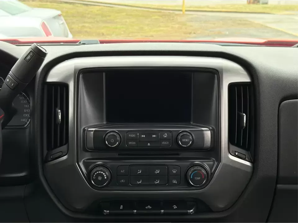 2017 Chevrolet Silverado 1500 2LT (1GCVKREC2HZ) with an EcoTec3 4.3L V-6 gasoline direct injection engine, 6A transmission, located at 1184 Kauffman Ave, Fairborn, OH, 45324, (937) 908-9800, 39.807072, -84.030914 - **Unleash Adventure with the 2017 Chevrolet Silverado 1500 at Advantage Car and Credit Moraine, OH!**<br /> <br /> Are you ready to conquer your daily commute or embark on thrilling weekend adventures? The 2017 Chevrolet Silverado 1500 is more than just a truck; it's a lifestyle choice perfect for - Photo#12