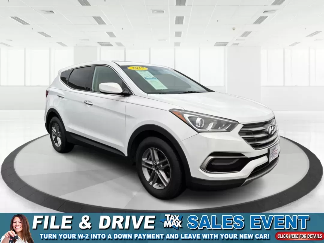 2017 Hyundai Santa Fe 2.4L (5NMZTDLB2HH) with an Theta II 2.4L I-4 gasoline direct injection engine, located at 1951 S Dayton Lakeview Rd., New Carlisle, OH, 45344, (937) 908-9800, 39.890999, -84.050255 - **Elevate Your Family Adventures with the 2017 Hyundai Santa Fe at Advantage Car and Credit!**<br /> <br /> Are you searching for the perfect vehicle to accommodate your growing family or to enhance your weekend getaways? Look no further! The 2017 Hyundai Santa Fe is a versatile and spacious SUV des - Photo#0
