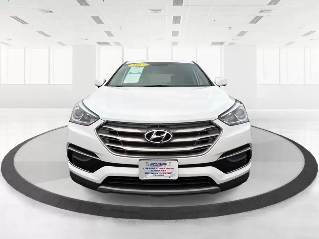 2017 Hyundai Santa Fe 2.4L (5NMZTDLB2HH) with an Theta II 2.4L I-4 gasoline direct injection engine, located at 1951 S Dayton Lakeview Rd., New Carlisle, OH, 45344, (937) 908-9800, 39.890999, -84.050255 - **Elevate Your Family Adventures with the 2017 Hyundai Santa Fe at Advantage Car and Credit!**<br /> <br /> Are you searching for the perfect vehicle to accommodate your growing family or to enhance your weekend getaways? Look no further! The 2017 Hyundai Santa Fe is a versatile and spacious SUV des - Photo#7