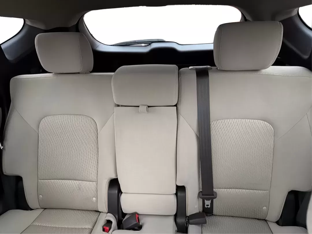 2017 Hyundai Santa Fe 2.4L (5NMZTDLB2HH) with an Theta II 2.4L I-4 gasoline direct injection engine, located at 1951 S Dayton Lakeview Rd., New Carlisle, OH, 45344, (937) 908-9800, 39.890999, -84.050255 - **Elevate Your Family Adventures with the 2017 Hyundai Santa Fe at Advantage Car and Credit!**<br /> <br /> Are you searching for the perfect vehicle to accommodate your growing family or to enhance your weekend getaways? Look no further! The 2017 Hyundai Santa Fe is a versatile and spacious SUV des - Photo#14