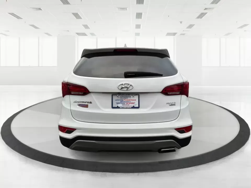 2017 Hyundai Santa Fe 2.4L (5NMZTDLB2HH) with an Theta II 2.4L I-4 gasoline direct injection engine, 6A transmission, located at 4508 South Dixie Dr, Moraine, OH, 45439, (937) 908-9800, 39.689976, -84.218452 - **Elevate Your Family Adventures with the 2017 Hyundai Santa Fe at Advantage Car and Credit!**<br /> <br /> Are you searching for the perfect vehicle to accommodate your growing family or to enhance your weekend getaways? Look no further! The 2017 Hyundai Santa Fe is a versatile and spacious SUV des - Photo#3