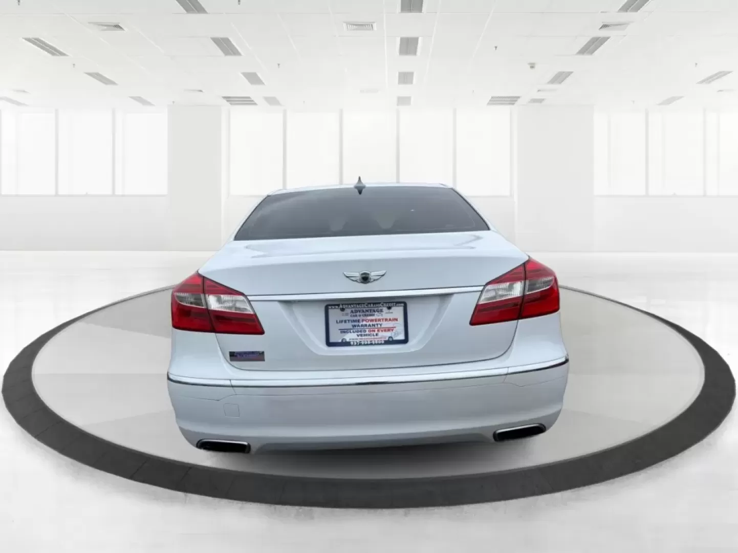 2014 Hyundai Genesis 3.8 (KMHGC4DD8EU) with an 3.8L V-6 gasoline direct injection engine, 6-Speed Automatic transmission, located at 880 E. National Road, Vandalia, OH, 45377, (937) 908-9800, 39.891918, -84.183594 - Elevate your lifestyle with the perfect blend of luxury and reliability! Introducing the stunning 2014 Hyundai Genesis 3.8, a sedan that effortlessly merges comfort with performance. This vehicle is ideal for those who seek a refined driving experience, whether you're commuting to work, picking up t - Photo#3