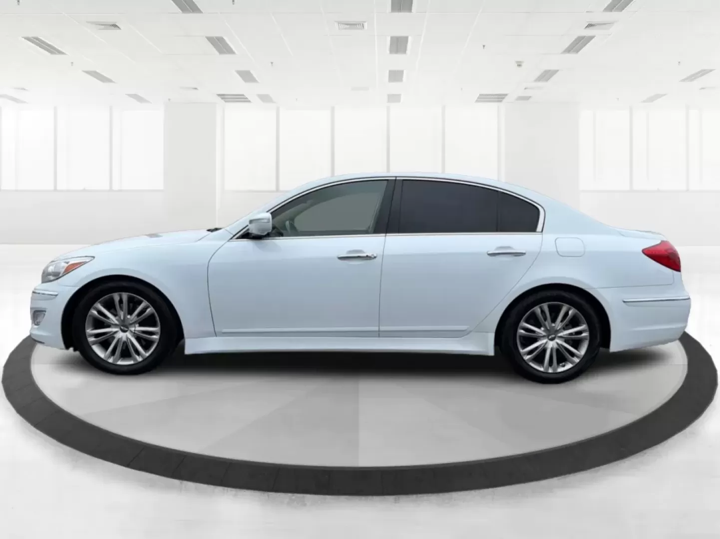 2014 Hyundai Genesis 3.8 (KMHGC4DD8EU) with an 3.8L V-6 gasoline direct injection engine, 6-Speed Automatic transmission, located at 880 E. National Road, Vandalia, OH, 45377, (937) 908-9800, 39.891918, -84.183594 - Elevate your lifestyle with the perfect blend of luxury and reliability! Introducing the stunning 2014 Hyundai Genesis 3.8, a sedan that effortlessly merges comfort with performance. This vehicle is ideal for those who seek a refined driving experience, whether you're commuting to work, picking up t - Photo#5