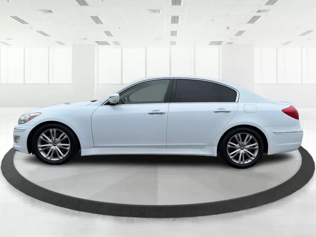 2014 Hyundai Genesis 3.8 (KMHGC4DD8EU) with an 3.8L V-6 gasoline direct injection engine, located at 8750 N County Rd 25A, Piqua, OH, 45356, (937) 908-9800, 40.164391, -84.232513 - Elevate your lifestyle with the perfect blend of luxury and reliability! Introducing the stunning 2014 Hyundai Genesis 3.8, a sedan that effortlessly merges comfort with performance. This vehicle is ideal for those who seek a refined driving experience, whether you're commuting to work, picking up t - Photo#5