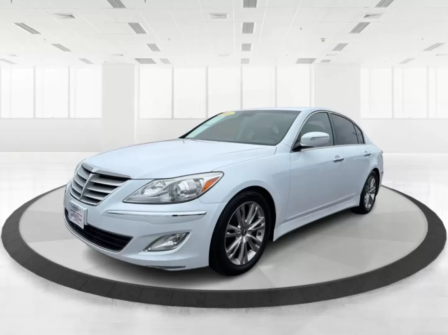 2014 Hyundai Genesis 3.8 (KMHGC4DD8EU) with an 3.8L V-6 gasoline direct injection engine, 6-Speed Automatic transmission, located at 880 E. National Road, Vandalia, OH, 45377, (937) 908-9800, 39.891918, -84.183594 - Elevate your lifestyle with the perfect blend of luxury and reliability! Introducing the stunning 2014 Hyundai Genesis 3.8, a sedan that effortlessly merges comfort with performance. This vehicle is ideal for those who seek a refined driving experience, whether you're commuting to work, picking up t - Photo#8