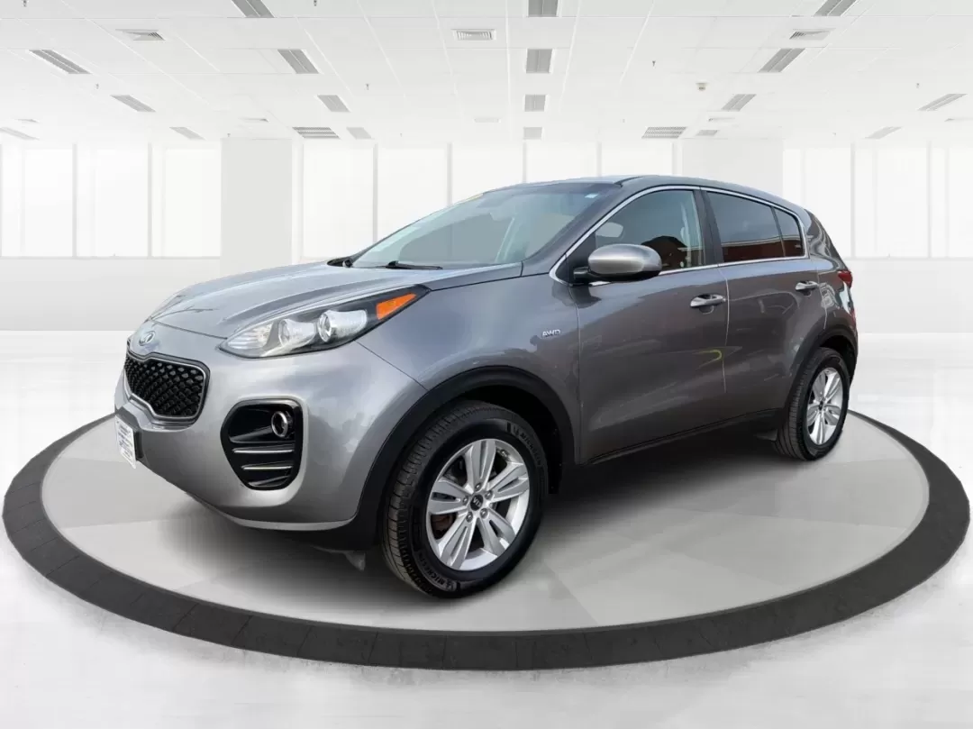2017 Kia Sportage LX (KNDPMCAC2H7) with an Theta II 2.4L I-4 gasoline direct injection engine, located at 401 Woodman Dr, Riverside, OH, 45431, (937) 908-9800, 39.760899, -84.123421 - **Adventure Awaits with the 2017 Kia Sportage LX at Advantage Car and Credit - Riverside!**<br /> <br /> Are you looking for a versatile crossover that seamlessly fits into your active lifestyle? The 2017 Kia Sportage LX is your ticket to weekend adventures, family road trips, and daily commutes. Wi - Photo#8
