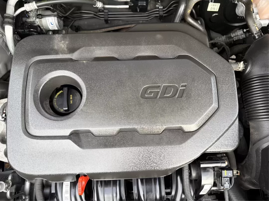 2017 Kia Sportage LX (KNDPMCAC2H7) with an Theta II 2.4L I-4 gasoline direct injection engine, located at 401 Woodman Dr, Riverside, OH, 45431, (937) 908-9800, 39.760899, -84.123421 - **Adventure Awaits with the 2017 Kia Sportage LX at Advantage Car and Credit - Riverside!**<br /> <br /> Are you looking for a versatile crossover that seamlessly fits into your active lifestyle? The 2017 Kia Sportage LX is your ticket to weekend adventures, family road trips, and daily commutes. Wi - Photo#12