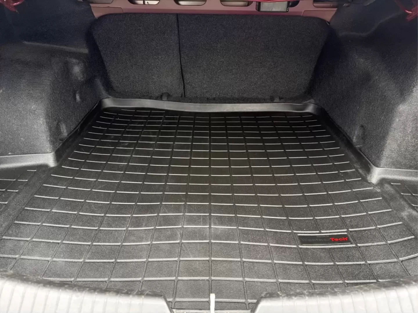 2017 Chevrolet Malibu 1LT (1G1ZE5ST1HF) with an 1.5L I-4 gasoline direct injection engine, located at 4508 South Dixie Dr, Moraine, OH, 45439, (937) 908-9800, 39.689976, -84.218452 - Are you searching for the perfect sedan that balances style, comfort, and reliability? Look no further than the 2017 Chevrolet Malibu 1LT available at Advantage Car and Credit in Moraine, OH. This vehicle is not just a mode of transportation; it's an enhancement to your lifestyle, whether you're nav - Photo#12