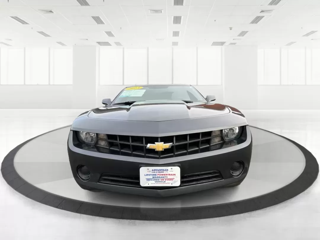 2013 Chevrolet Camaro 2LS (2G1FA1E35D9) with an 3.6L V-6 gasoline direct injection engine, located at 8750 N County Rd 25A, Piqua, OH, 45356, (937) 908-9800, 40.164391, -84.232513 - Experience the thrill of the open road with the 2013 Chevrolet Camaro 2LS, an exhilarating coupe that effortlessly blends style, performance, and practicality. Ideal for weekend adventures, daily commuting, or simply turning heads as you cruise through Troy, OH, this vehicle is built for those who a - Photo#7