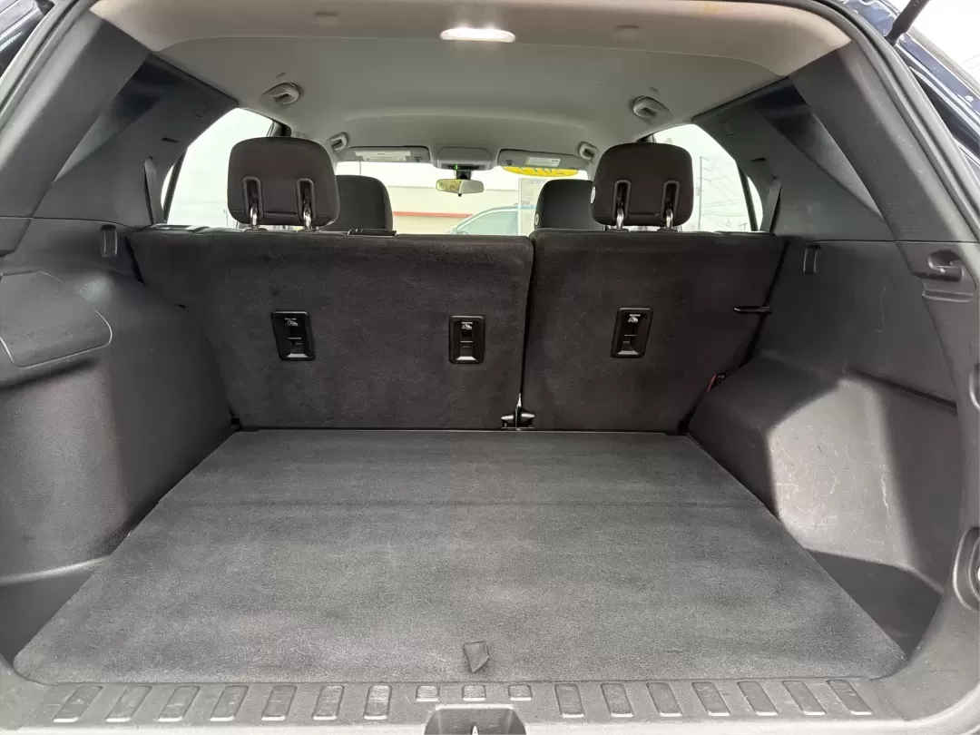 2019 Chevrolet Equinox LS (3GNAXHEV9KL) with an 1.5L I-4 gasoline direct injection engine, located at 8750 N County Rd 25A, Piqua, OH, 45356, (937) 908-9800, 40.164391, -84.232513 - **Embrace Adventure with the 2019 Chevrolet Equinox LS Perfect for Your Family Road Trips!**<br /> <br /> Are you ready to elevate your family adventures with a vehicle that combines comfort, style, and reliability? Look no further than the stunning 2019 Chevrolet Equinox LS, available now at Advan - Photo#12