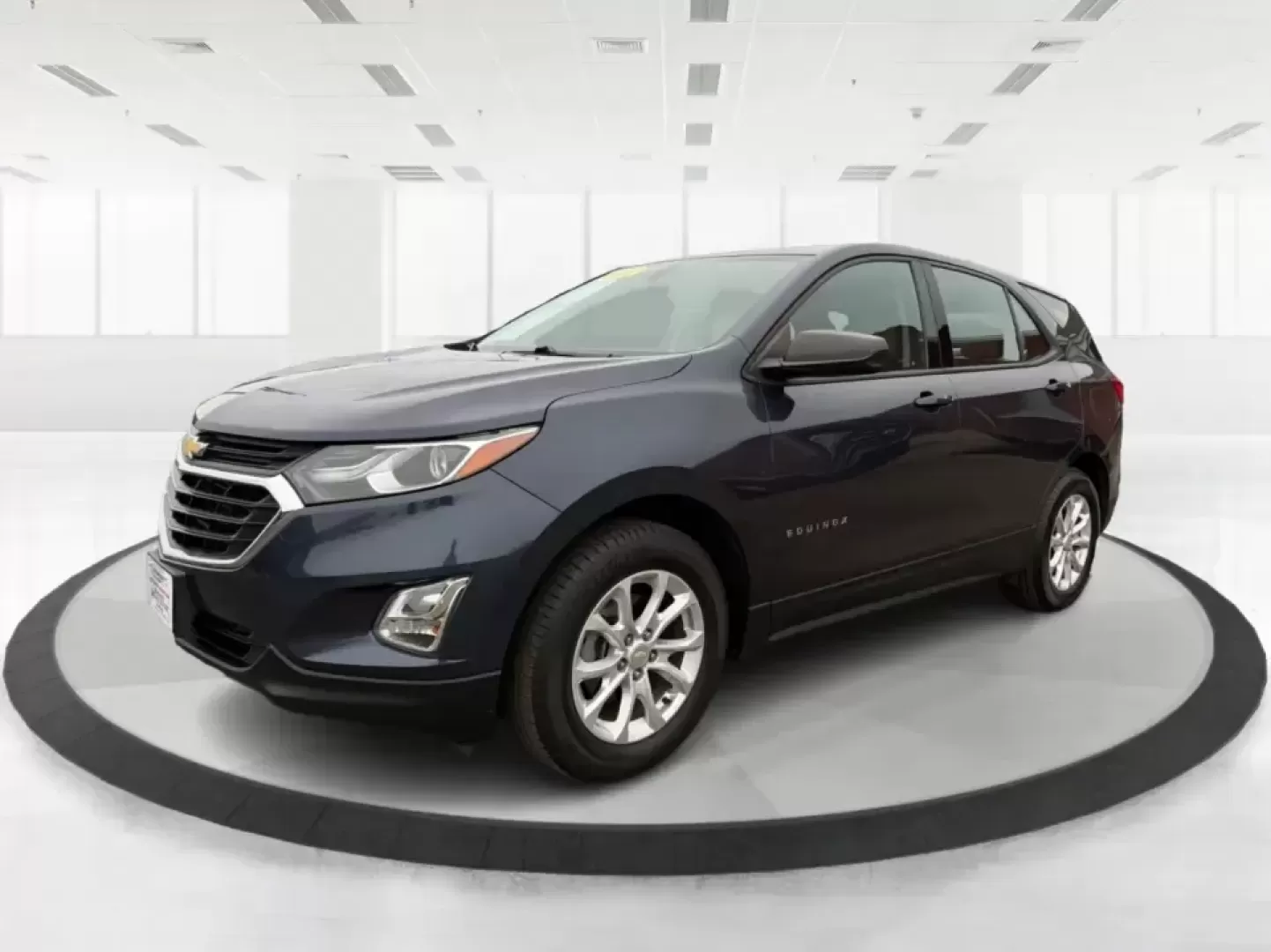 2019 Chevrolet Equinox LS (3GNAXHEV9KL) with an 1.5L I-4 gasoline direct injection engine, 6A transmission, located at 8750 N County Rd 25A, Piqua, OH, 45356, (937) 908-9800, 40.164391, -84.232513 - **Embrace Adventure with the 2019 Chevrolet Equinox LS Perfect for Your Family Road Trips!**<br /> <br /> Are you ready to elevate your family adventures with a vehicle that combines comfort, style, and reliability? Look no further than the stunning 2019 Chevrolet Equinox LS, available now at Advan - Photo#8